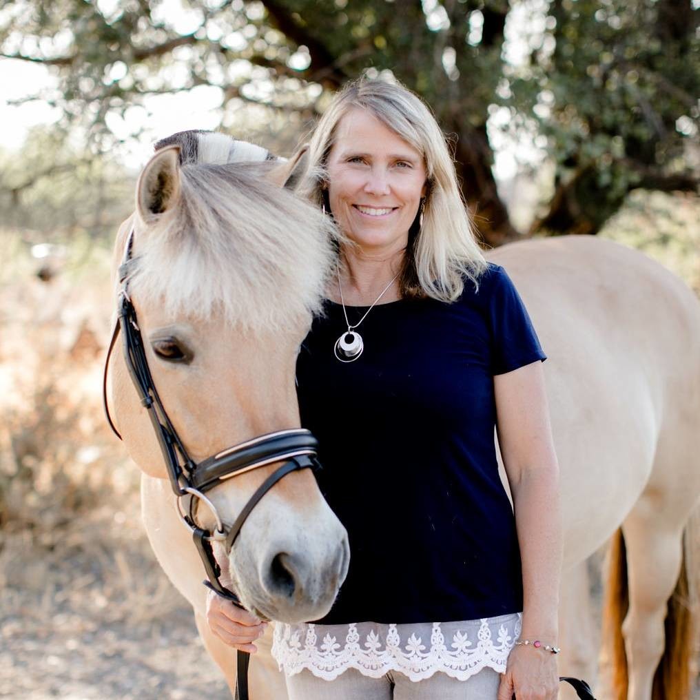 Agent profile picture