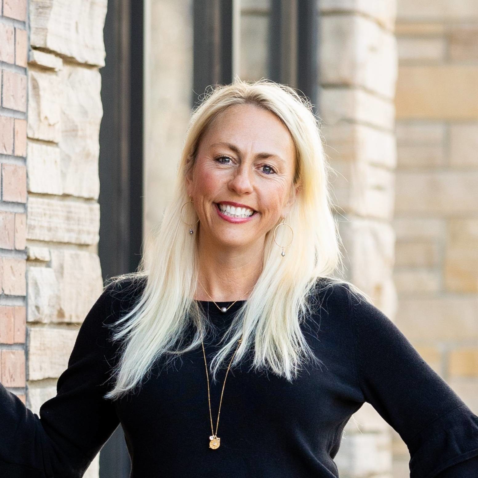 Agent profile picture